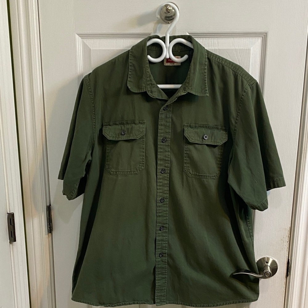 Wrangler Olive Green Short Sleeve Button Up Casual Men’s Shirt Size XL Cotton